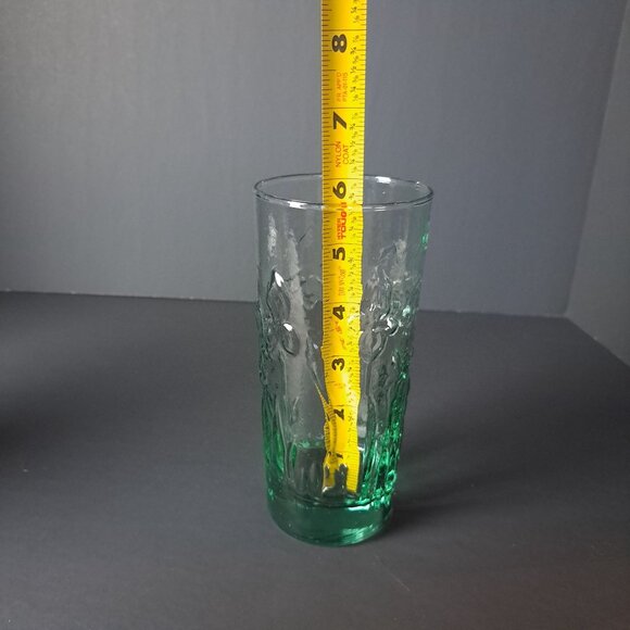 Molded Embossed Iris Floral Weighted Bottom Pale Emerald Green Tumbler Vintage - Picture 10 of 10